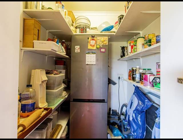 3 BEDROOM HOUSE FOR SALE IN MONTCLAIR